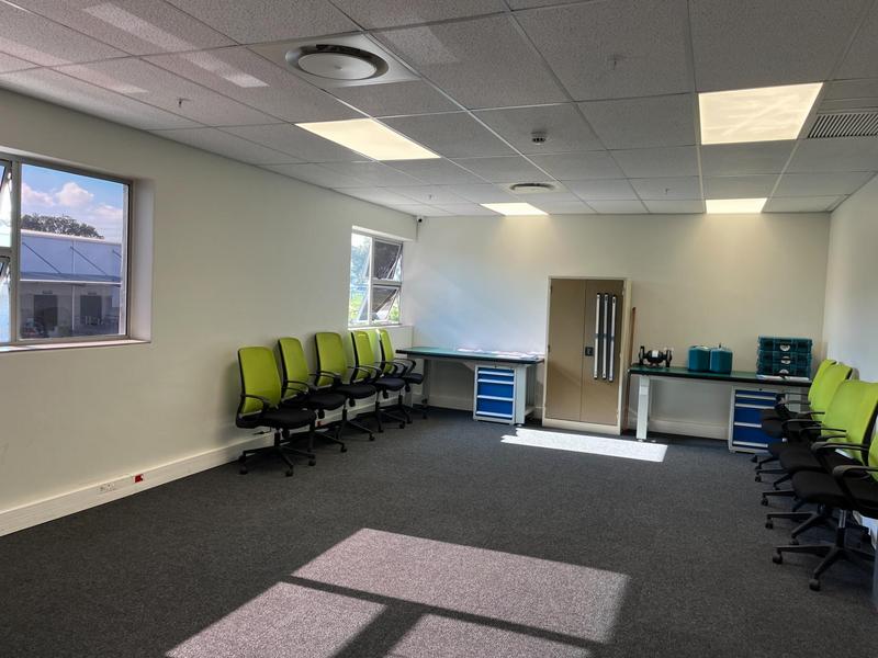 To Let Commercial Property for Rent in Montague Gardens Western Cape